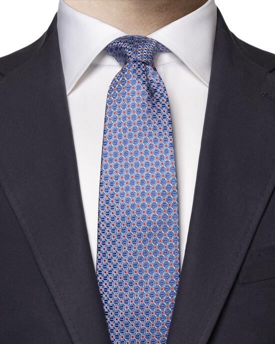 Mittelblaue Seidenkrawatte mit geometrischem Muster